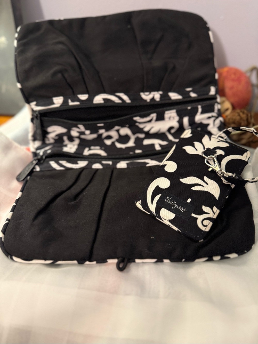 thirty-one Black and White Damask Cosmetic Pouch with Card Holder - Picture 2 of 2